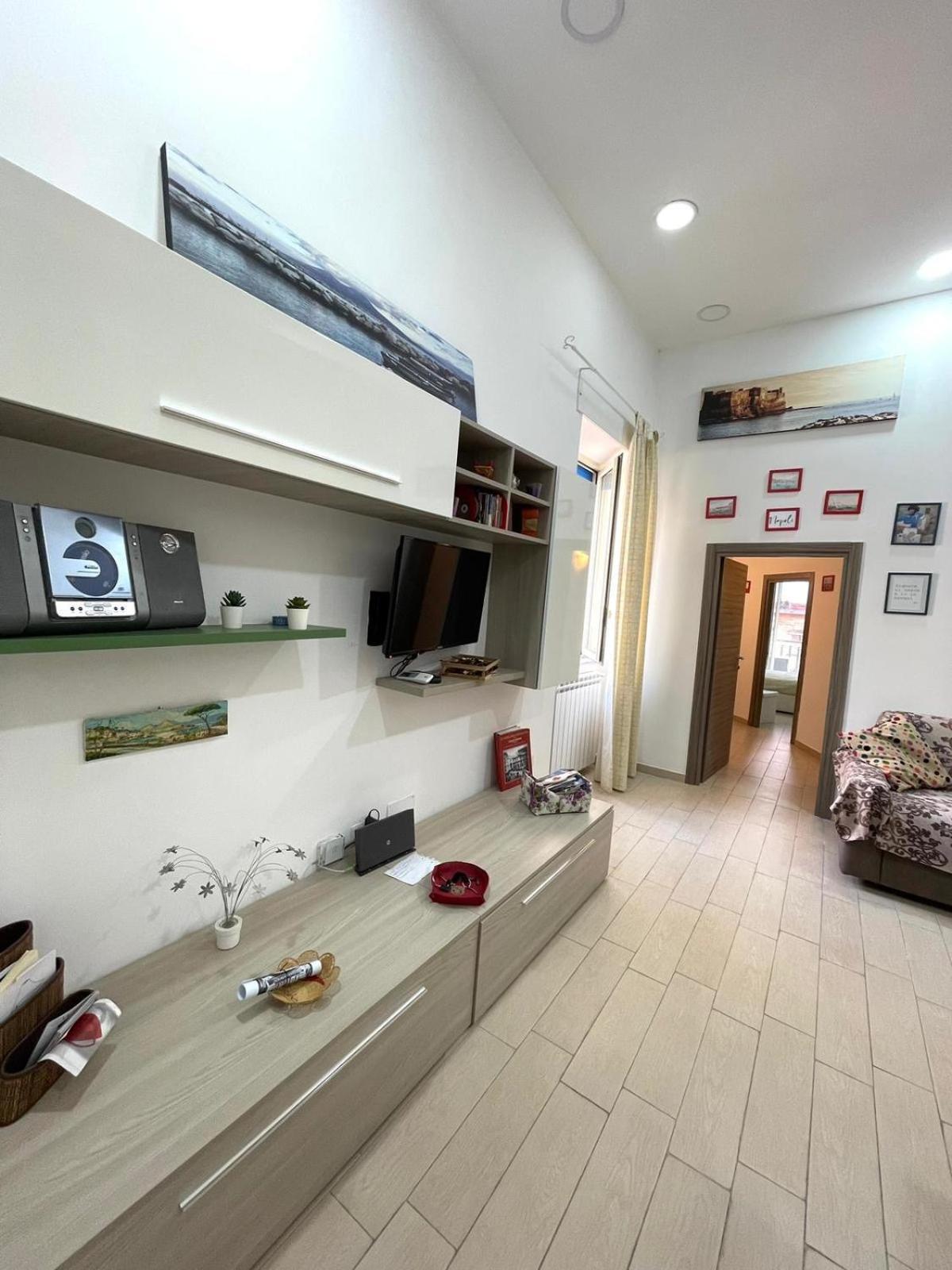 Ginevra'S Apartment Napoli Eksteriør billede