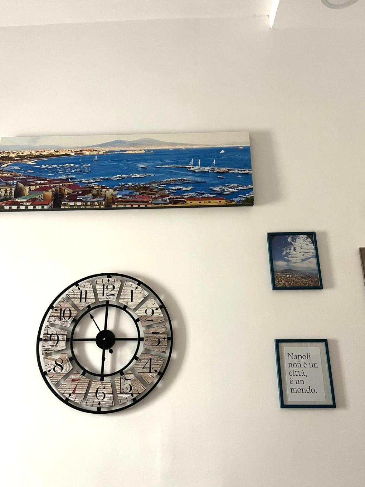 Ginevra'S Apartment Napoli Eksteriør billede